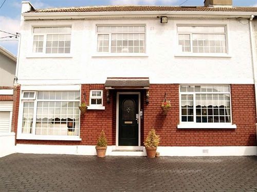 Shantalla Lodge Bed And Breakfast Santry Exterior photo